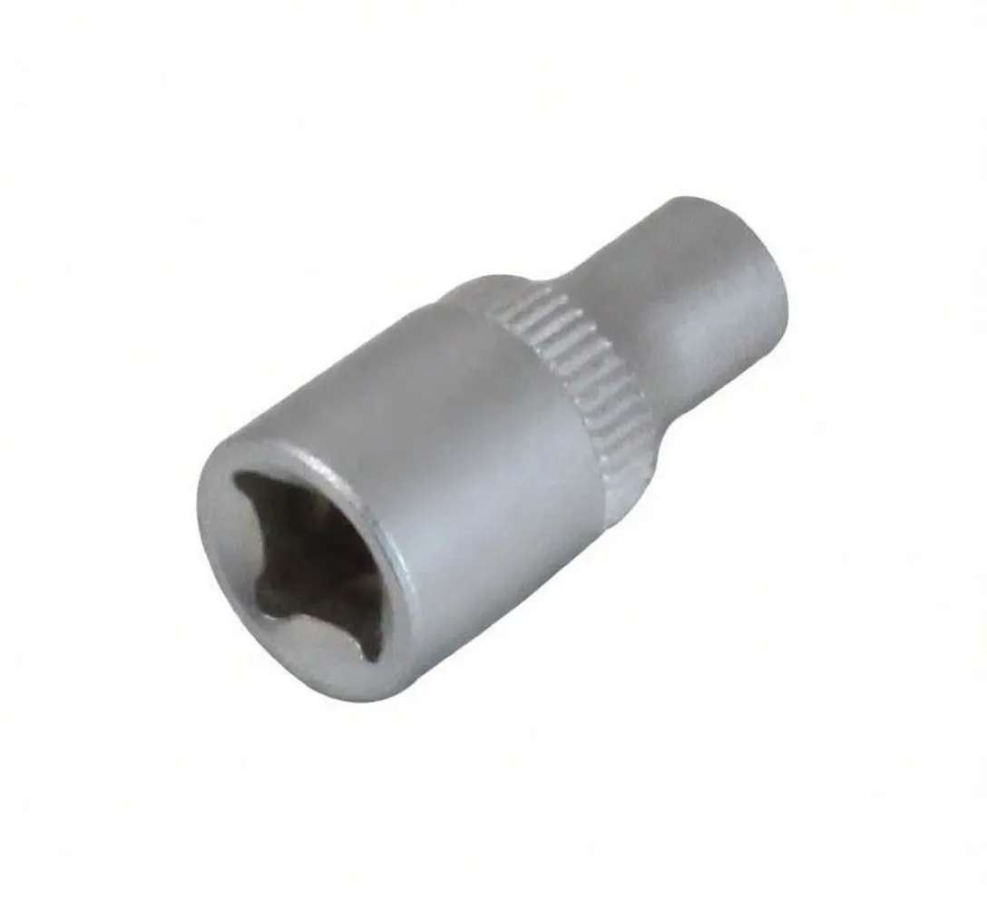 Oblique view of silver short socket with 12-point internal end, knurled ring and side marking