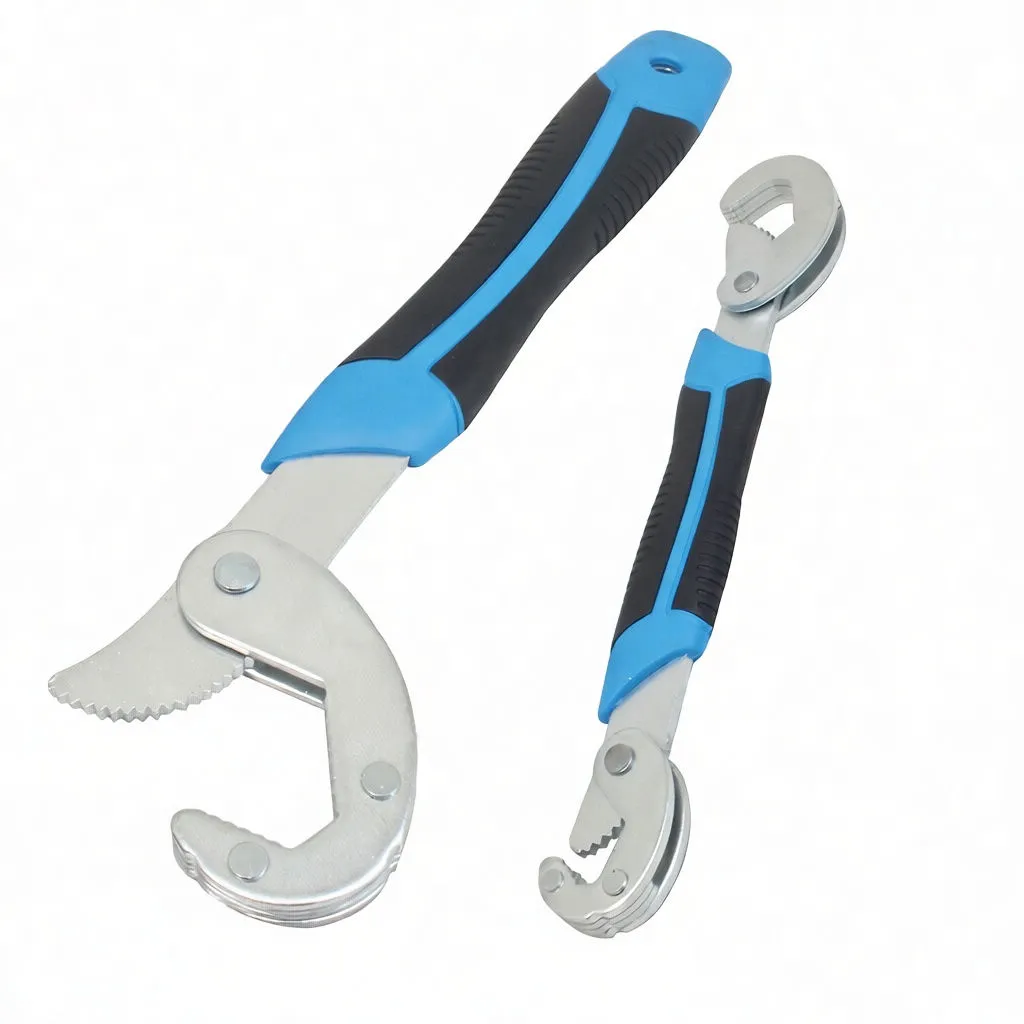 Wrench set packaged in blister card showing 9-32MM multi-function adjustable wrench set text
