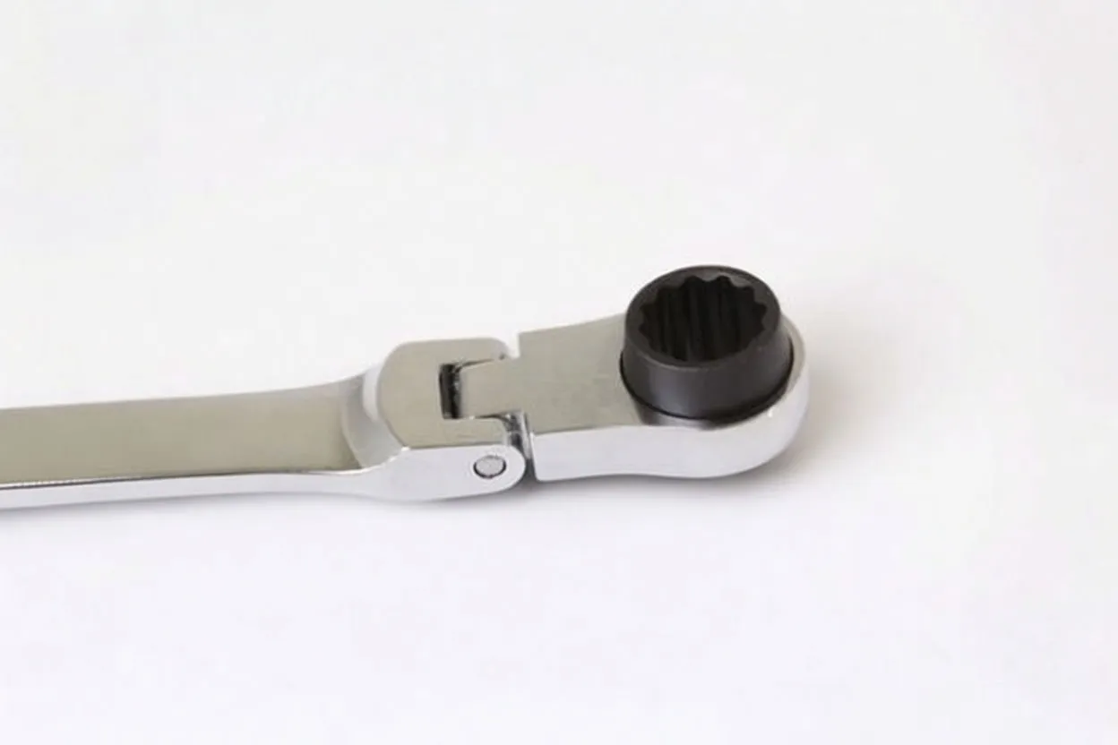 Close-up of ratchet head showing hinge, pivot pin and black multi-point socket insert