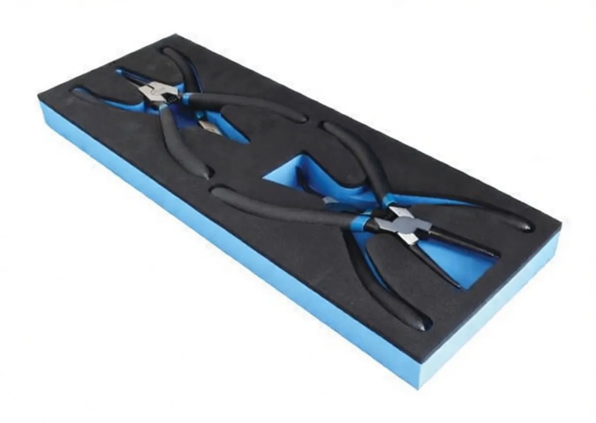 Top view of a black foam tray with blue underlayer holding three pliers in cutouts; ASTA logo and part numbers A-4737, A-4717, A-4707 visible on the foam.